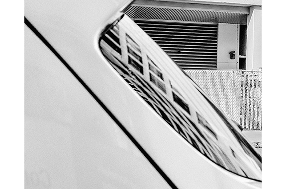 Auto Exposure P1110183 (black and white photograph) Auto Exposure P1110183 (black and white photograph)